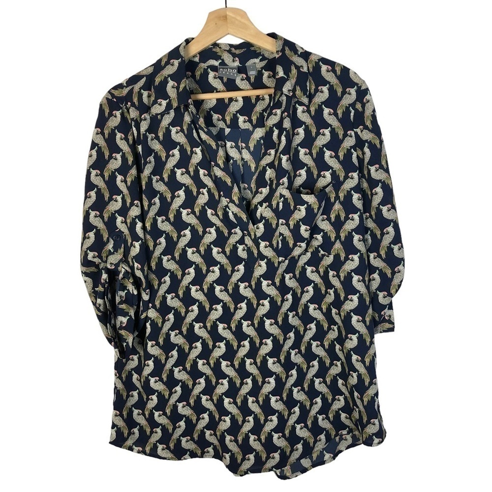 New York &‎ Company Soho Jeans Navy Blue Parrot Print Long Sleeve Blouse L